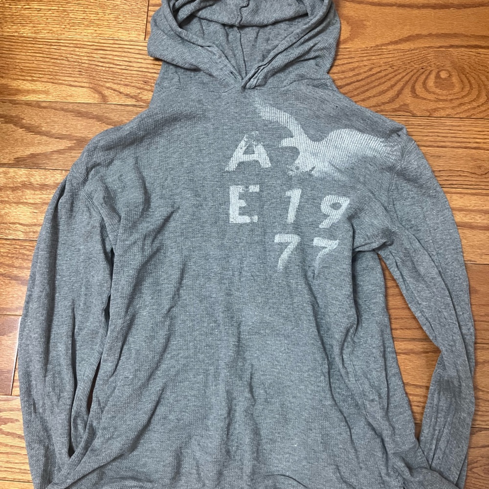 Gray Graphic Long Sleeve Shirt